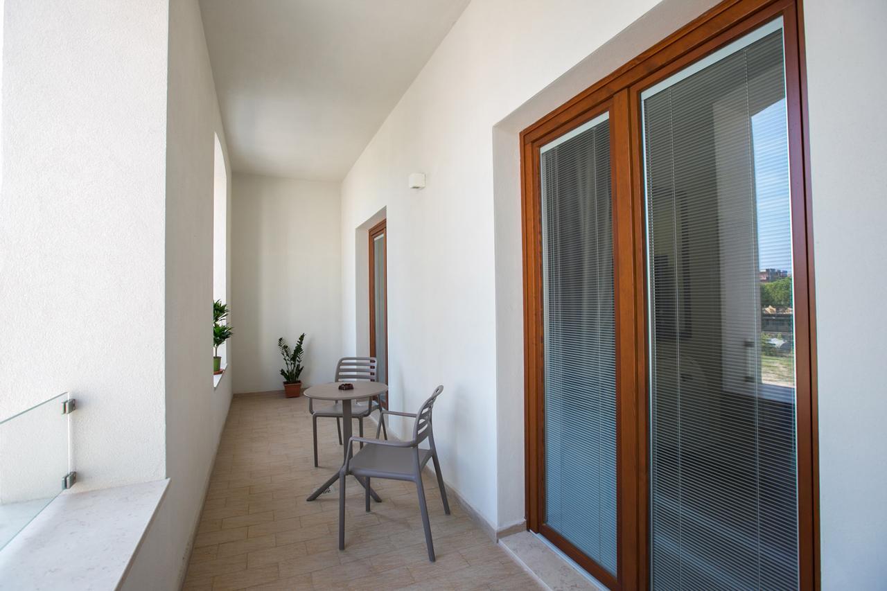 Residence Trani Ngoại thất bức ảnh